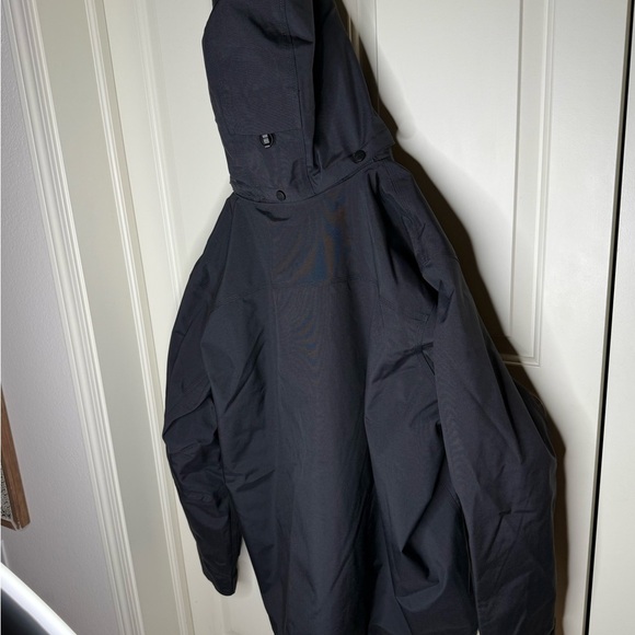 Carhartt Men's STORM DEFENDER Rain Jacket size 2X - Picture 3 of 6